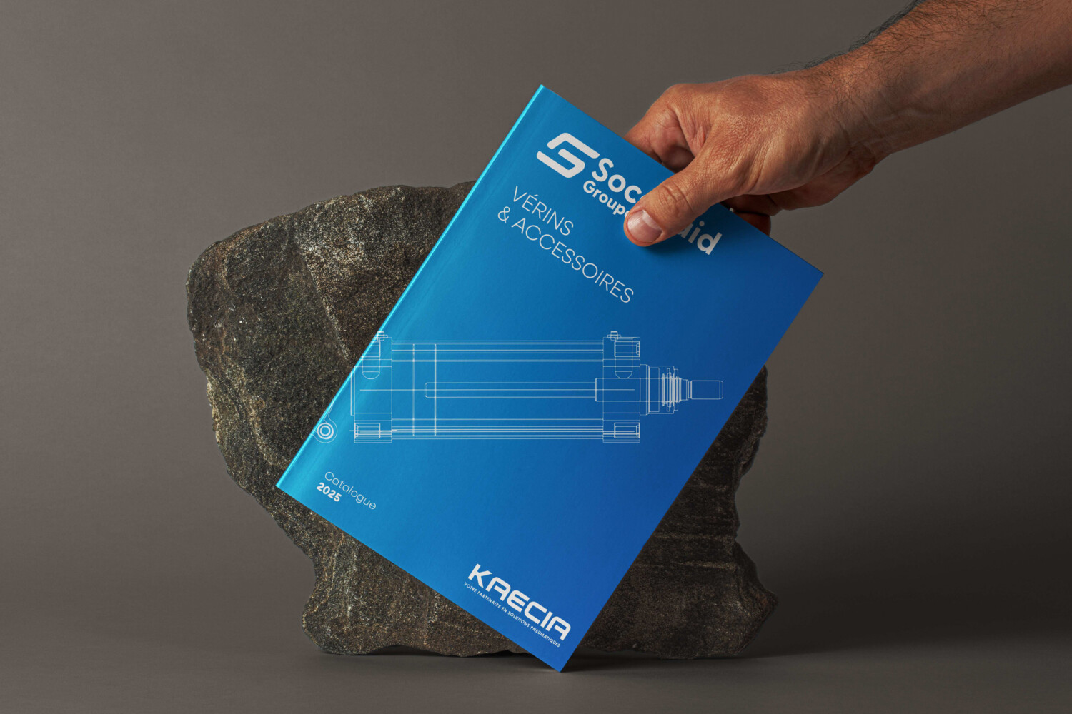 annonce des nouveaux catalogues techniques vérins pneumatiques